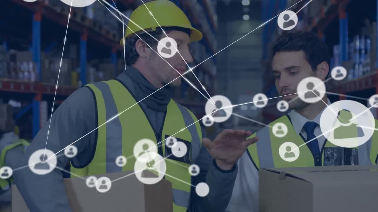 animación de la red de conexiones con iconos sobre trabajadores caucásicos en el almacén