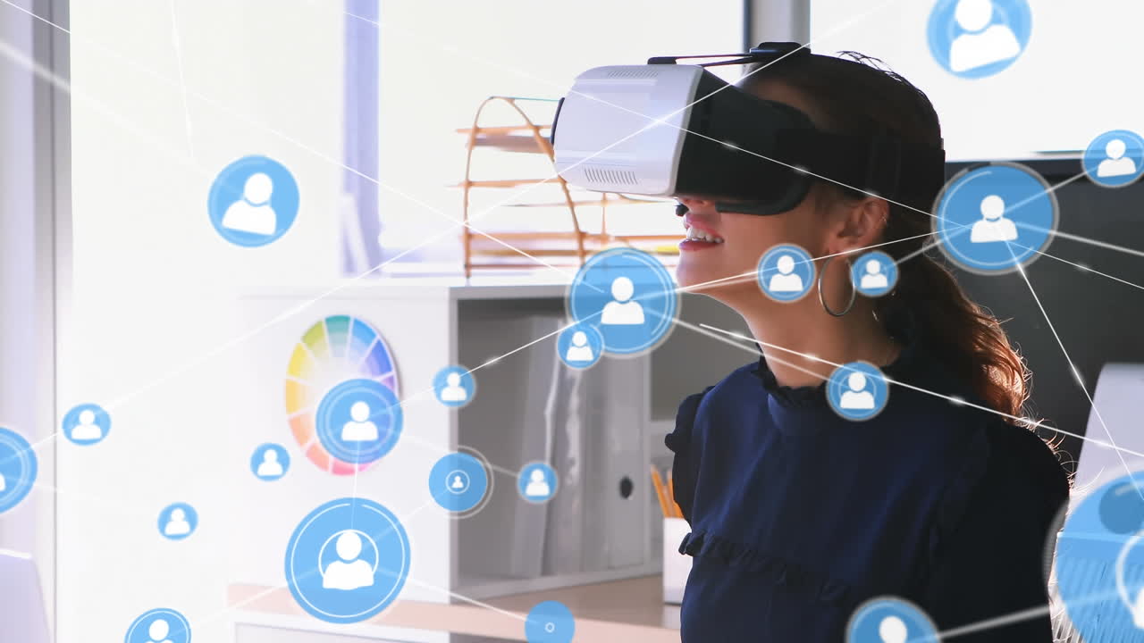 animación de redes de conexiones y mujer de negocios con teléfono vr auricular