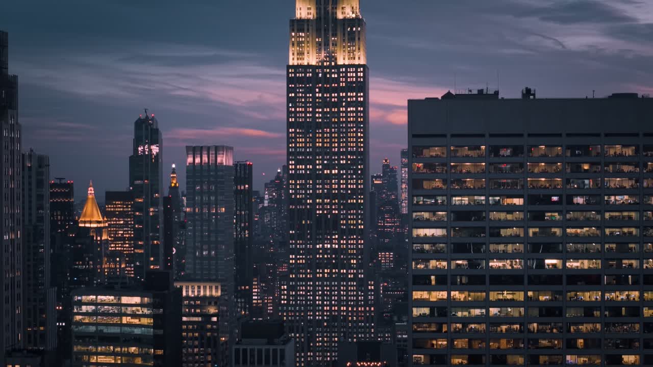 Vertical ascend shot of the Empire State Building during sunset in midtown Manhattan