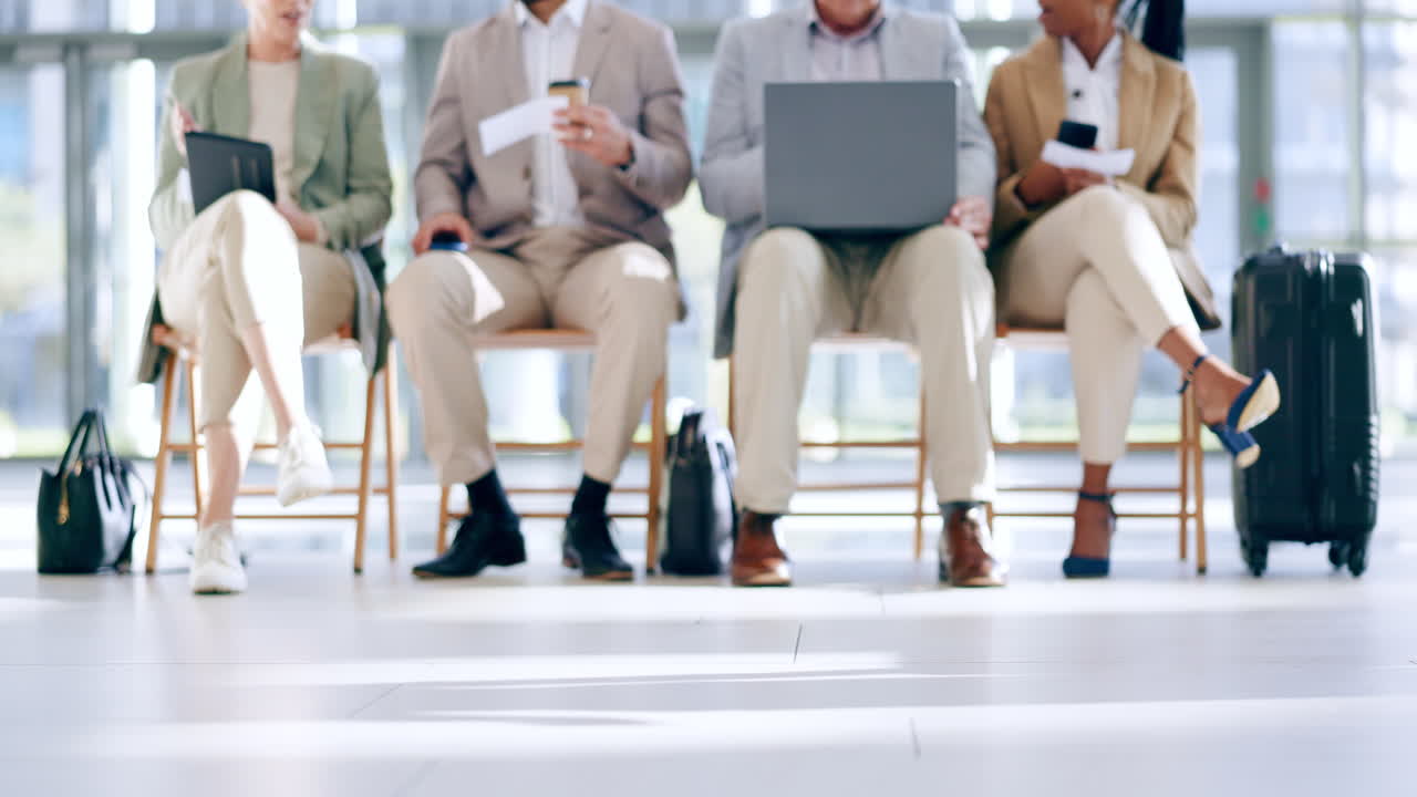 기술, 공항 로비 및 비즈니스 다리