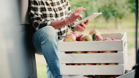 Technologie-Eines-Modernen-Obstbauern