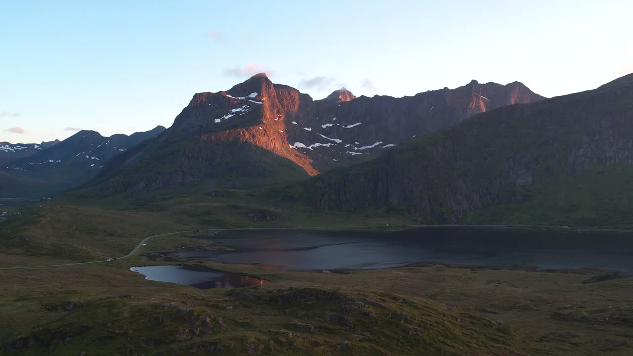 Unleash the power of 4K with this Lofoten drone video. Explore epic landscapes, dramatic mountain views, and cinematic footage. Ideal for stock, documentaries, and commercial use.