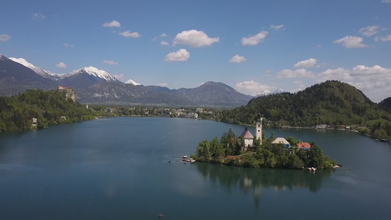 paisaje cinematográfico del lago bled en eslovenia