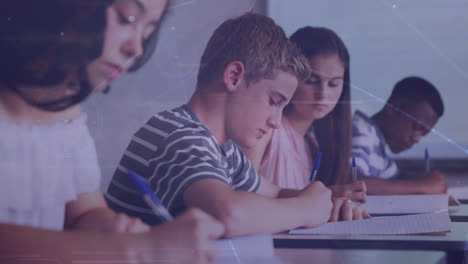 animación del procesamiento de datos sobre la escritura de diversos estudiantes
