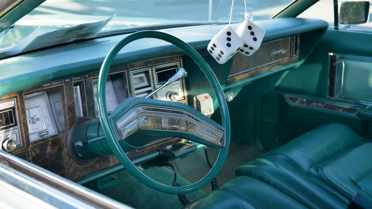 1970's Lincoln Continental Car Interior, American Car, Classic Vehicle Interior