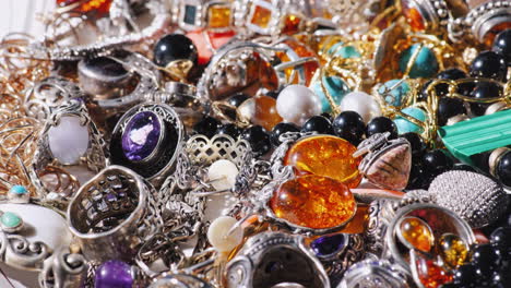 a variety of jewelry 02