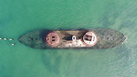 Slow-zoom-out-directly-above-the-sunken-HMAS-Cererus-off-of-the-coast-of-Black-Rock,-Melbourne,-Australia