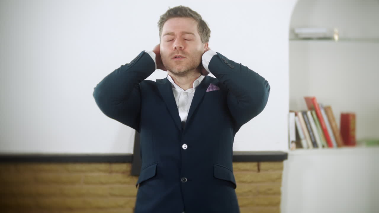 젊은 기업가 사업가 스트레스와 우울