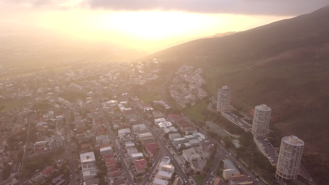 hay todo un mundo por ahí por descubrir.