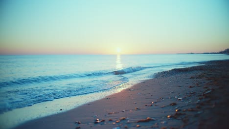 Sonnenuntergang-Am-Strand-Mit-Vintage-Objektiv