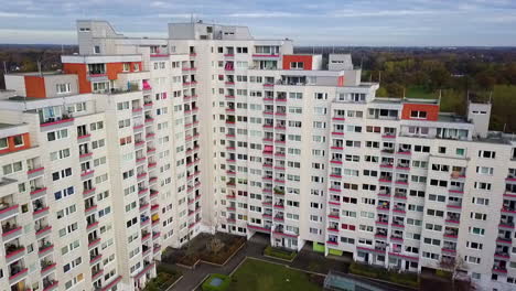 office and apartment block at housing estate by company of osterholz-tenever in bremen, germany