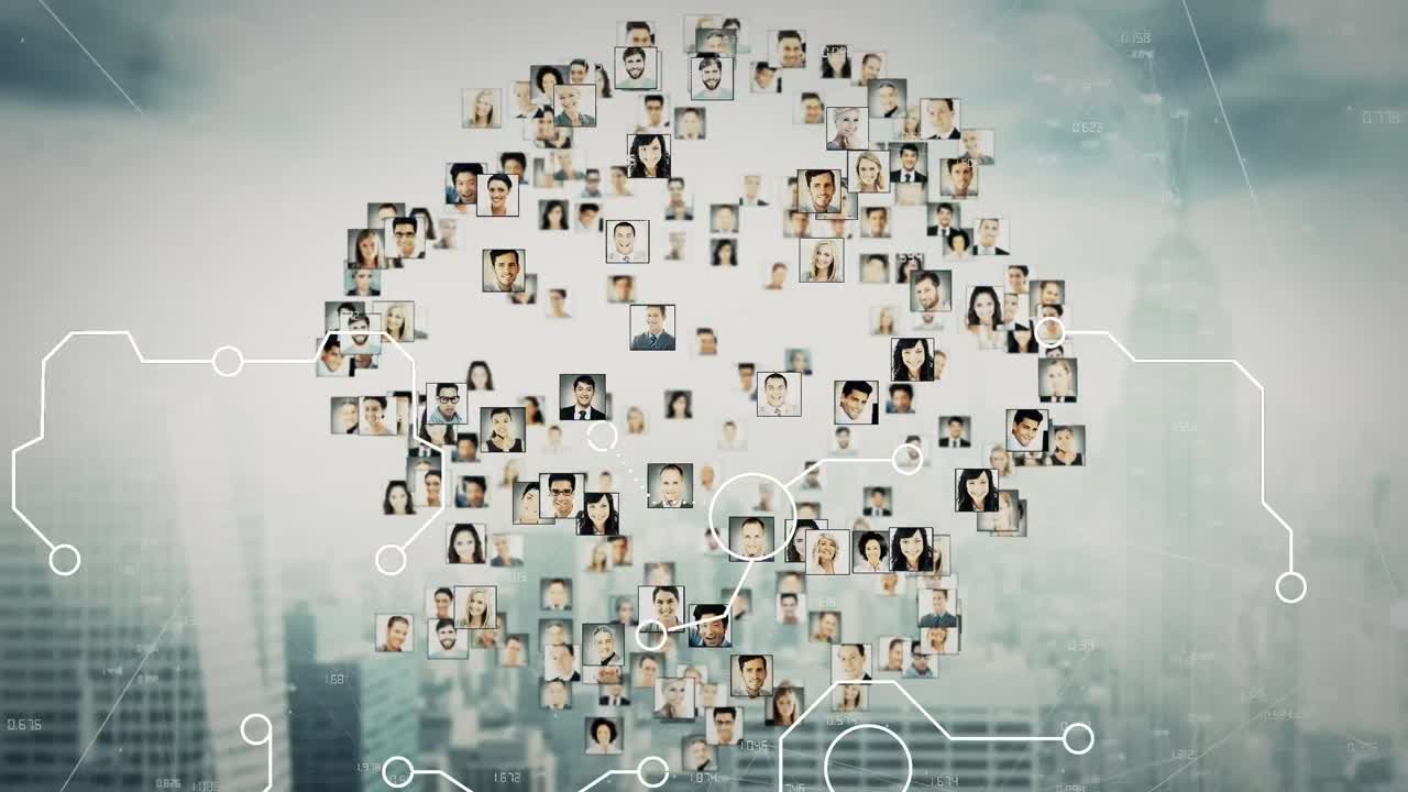 도시 풍경 위에서 다양한 사람들의 회전 사진의 애니메이션