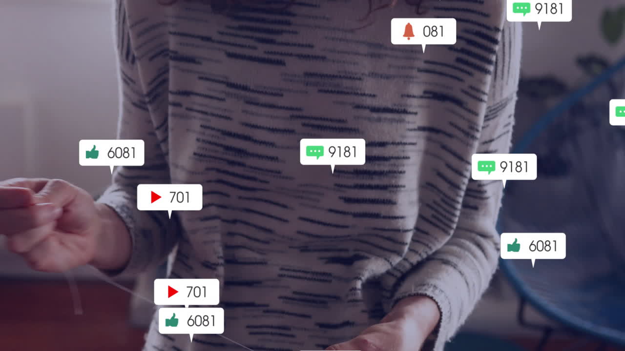카우카스 여성이 집에서 바느질을 하는 미디어 아이콘의 애니메이션