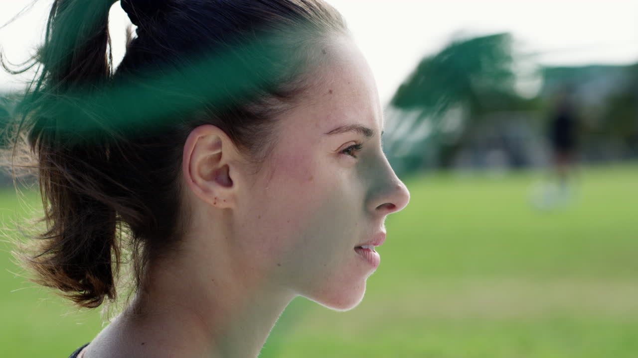 mucho para aprender sobre la vida en un campo de fútbol