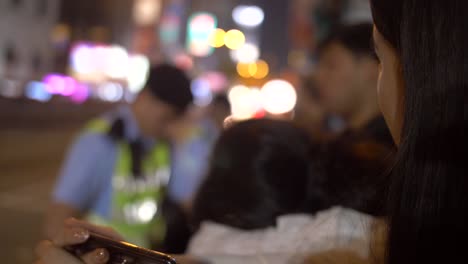 Person,-Die-Parade-In-Hongkong-Beobachtet