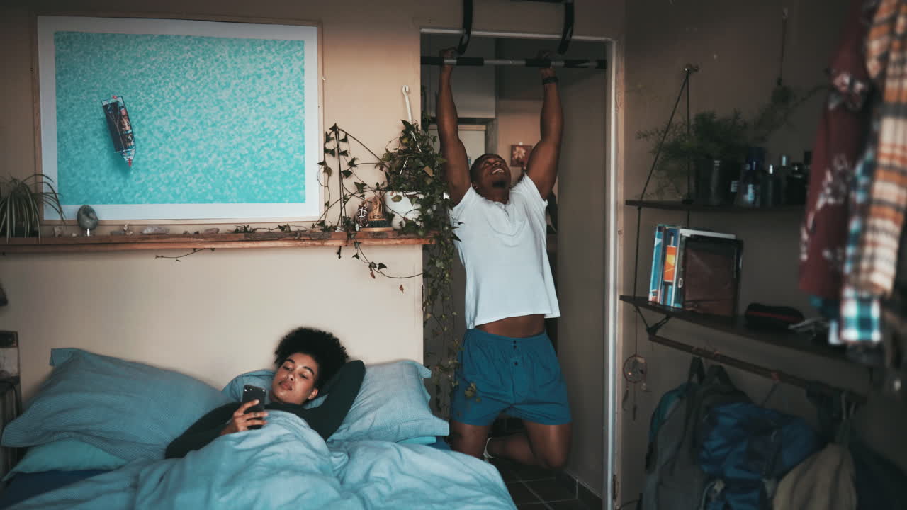 trabajando en su cuerpo mientras trabajo en mi blog