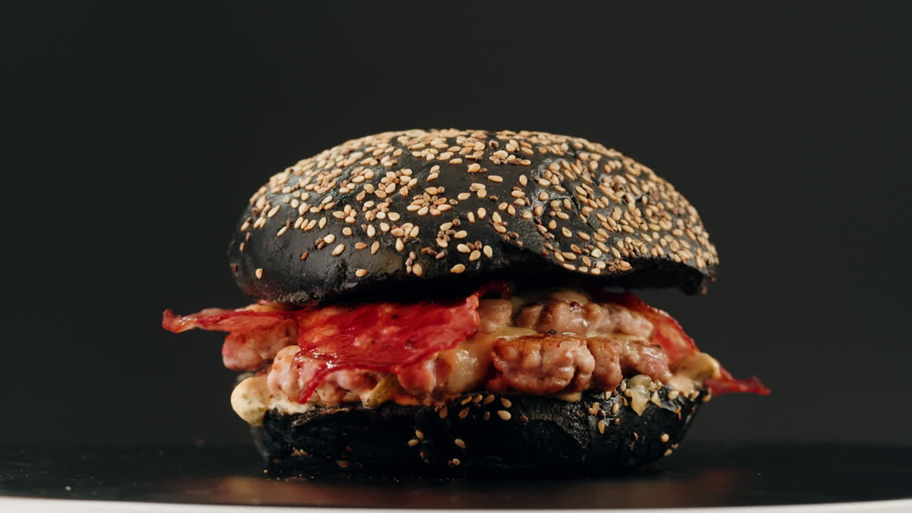 Black Sesame Bun Burger