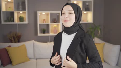Hijab-Kleidung.-Schöne-Muslimische-Frau-Im-Hijab.