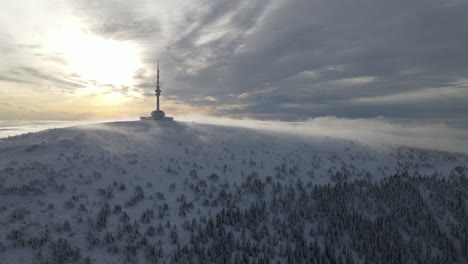 Drone-view-sunrise-in-Praděd,-Czech-republic