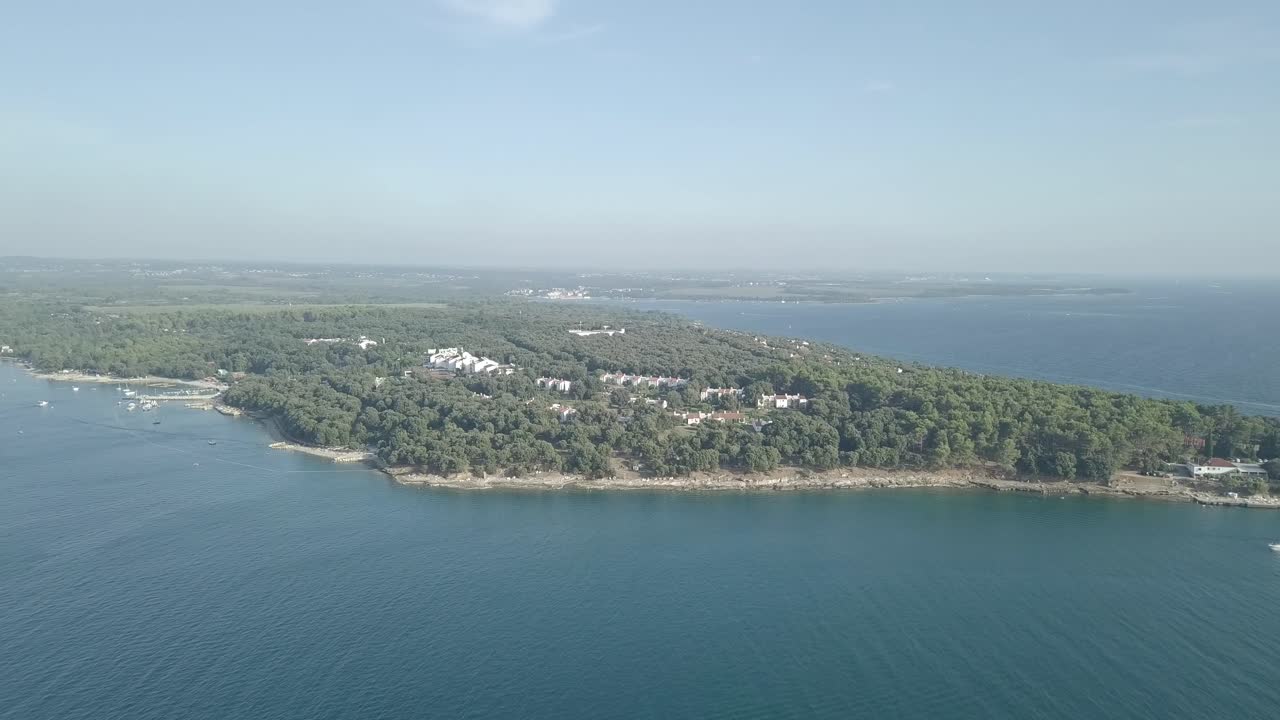 imágenes de drones sobre las playas y los mares de croacia