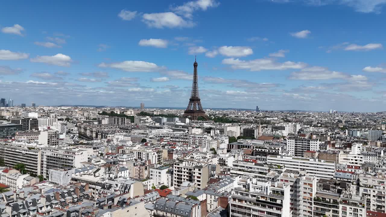 Skyline di Parigi a Parigi, in Île-de-France, Francia. Grattacielo Torre Eiffel. Panorama del centro città. Skyline di Parigi a Parigi, in Île-de-France, Francia. Splendida skyline. Vista aerea dell'area metropolitana