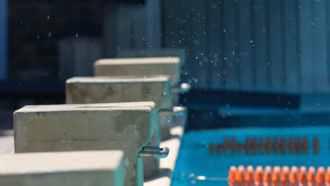 Low-section-of-man-and-woman-jumped-in-the-pool-4k