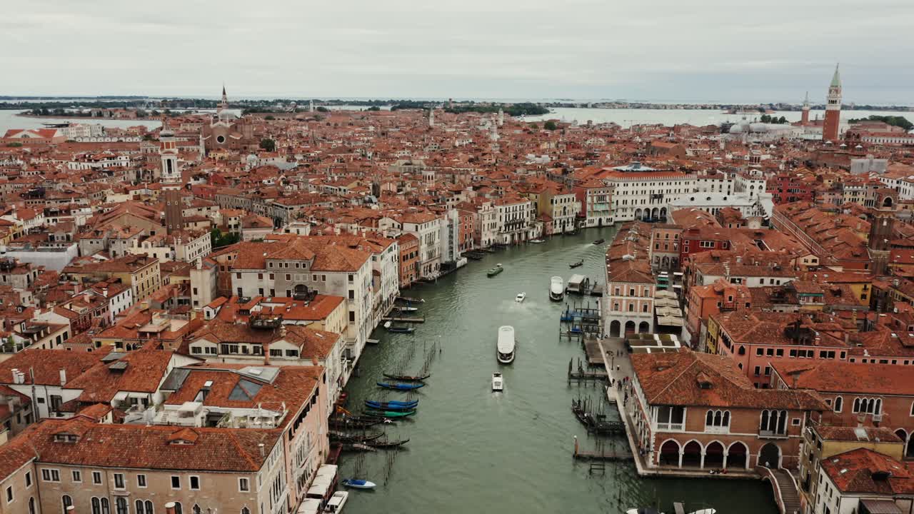 una vista aérea de venecia, italia