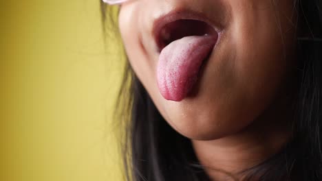 close up view of a person's tongue