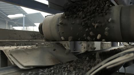 Belt-Conveyor,-Cold-Elevator-and-hopper-to-supply-cold-aggregate-from-cold-bin