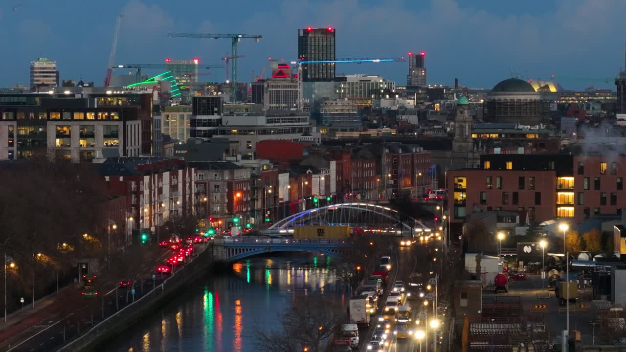 Filmato aereo cinematografico 4K di Dublino - Irlanda_021