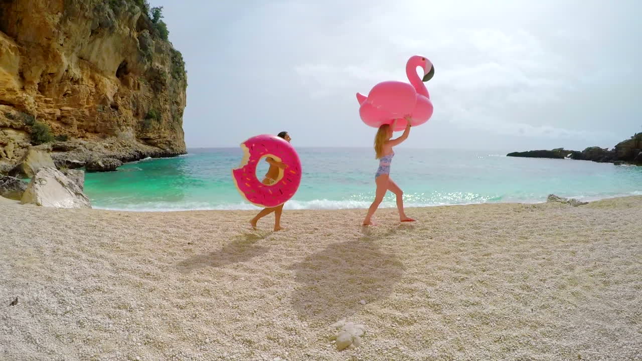 Don't worry, beach happy