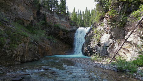 Slow-Motion-Waterfall-in-Forest-Canyon-[4K