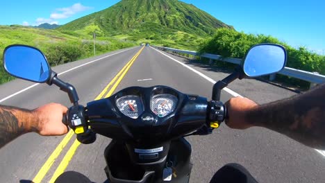 conduciendo por las carreteras de oahu hawaii con gopro 13 estabilizado