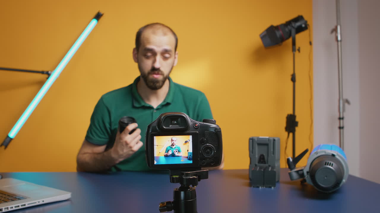 hablando de las especificaciones de la lente