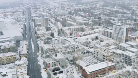 Drohnenaufnahmen-Der-Studentenstadt-Göttingen-Im-Winter-Bei-Starkem-Schneefall