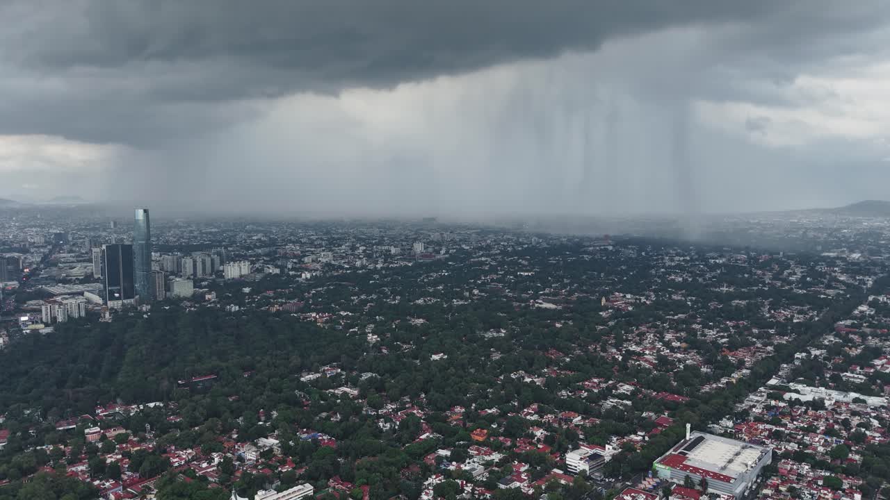 Hyperlapse drone shot captures a sheet of rain descending on Mexico City