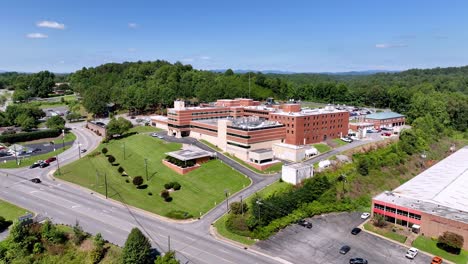 aerial-push-in-wilkes-medical-center-in-wilkesboro-and-north-wilkesboro-nc,-north-carolina