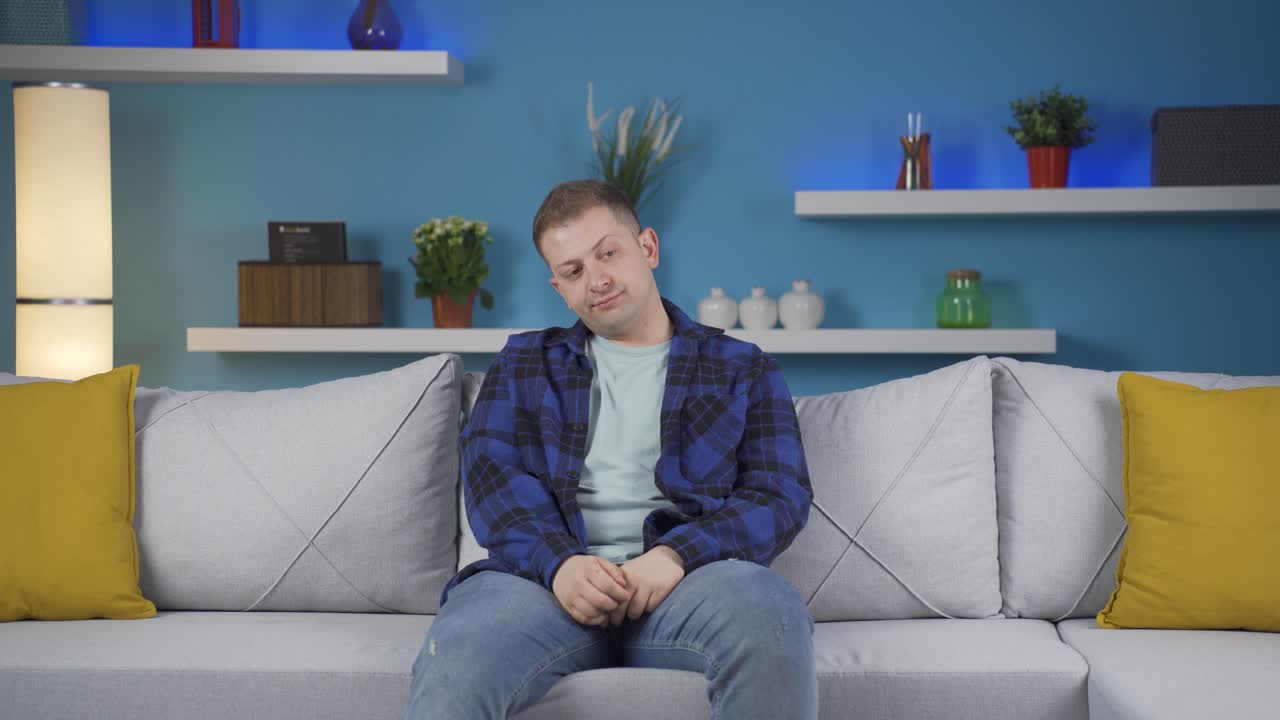 hombre deprimido e infeliz.