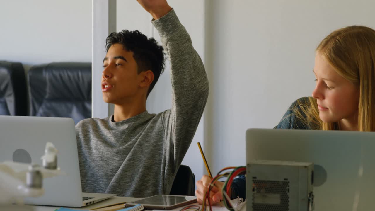 Kids working on a project in the training institute 4k