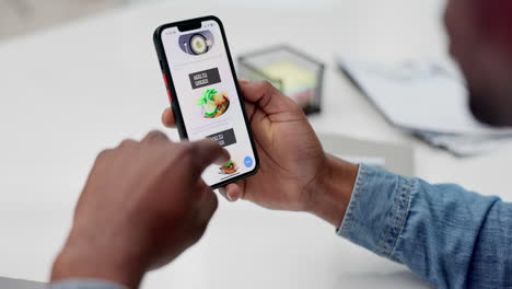 manos, teléfono y comida en la aplicación de comercio electrónico