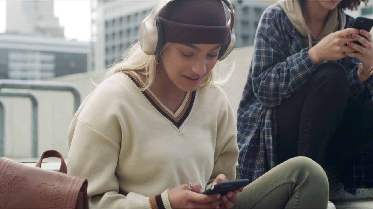 los verdaderos amigos siempre están juntos en espíritu.