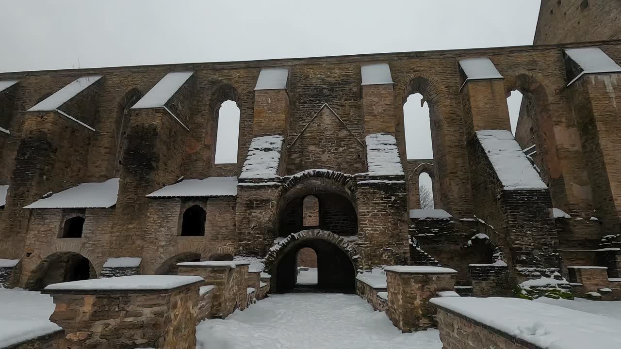 에스토니아의 탈린에 있는 피리타 콘베트 유적
