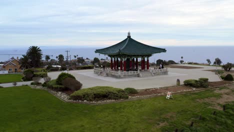 aérien : cloche de l'amitié coréenne, san pedro, californie