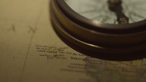 Vintage-Compass-Tracking-Shot-3