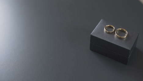 wedding rings in a box
