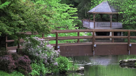 Static-slomo-tranquil-shot-of-quiet-bridge-and-gazebo-scene