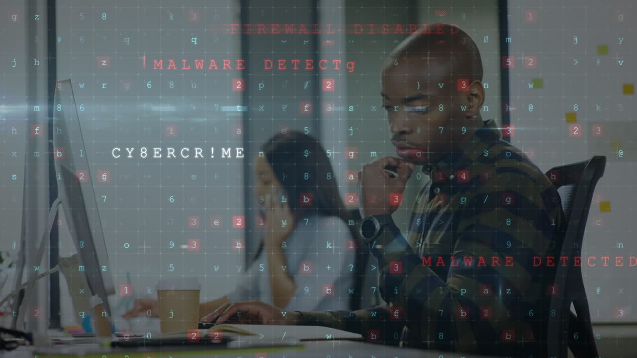 animación del procesamiento de datos sobre diversas personas de negocios que utilizan computadoras