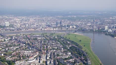 Hochauflösendes-Video-Aus-Der-Stadt-Düsseldorf