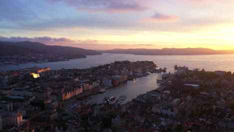 Beautiful-bright-and-colorful-sunset-over-Bergen,-Norway