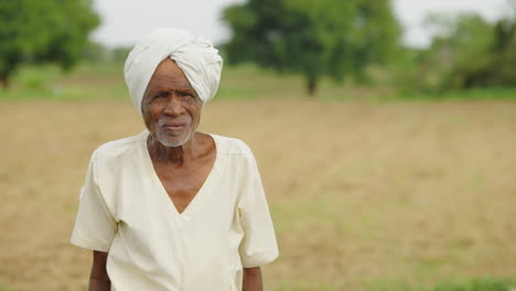 portraits of an elderly indian farmer